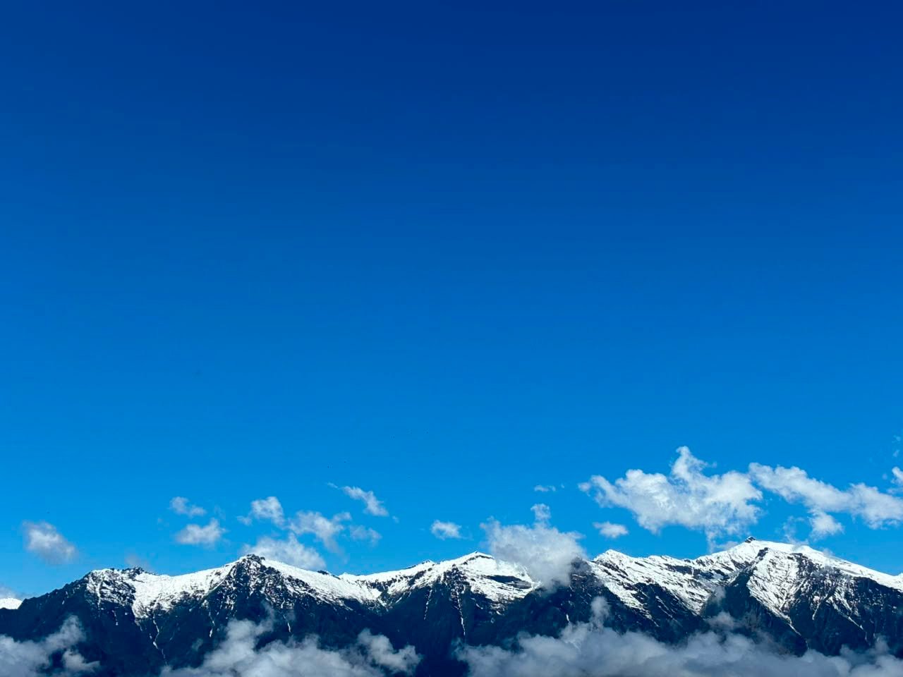 Morning over Aalo